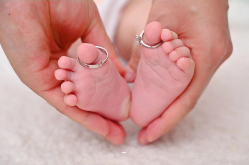 大理几个月宝宝可以坐着